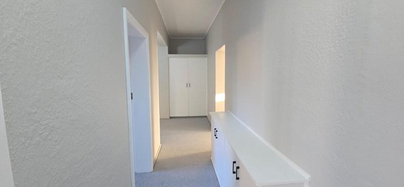 To Let 3 Bedroom Property for Rent in Strand Western Cape